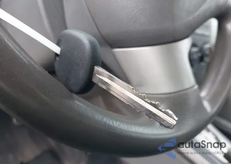 2010 Toyota Corolla Le z USA, uszkodzony, nr VIN 2T1BU4EE1AC519929